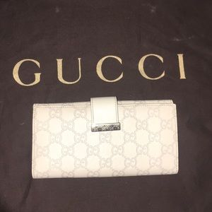 Gucci wallet